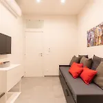 Living - Porta Susa Apartment Turin