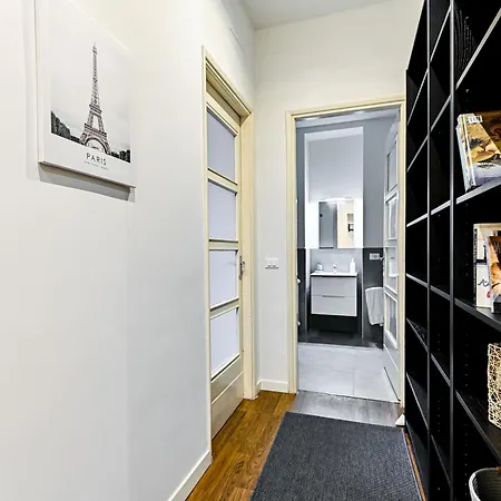 Apartment Living - Porta Susa