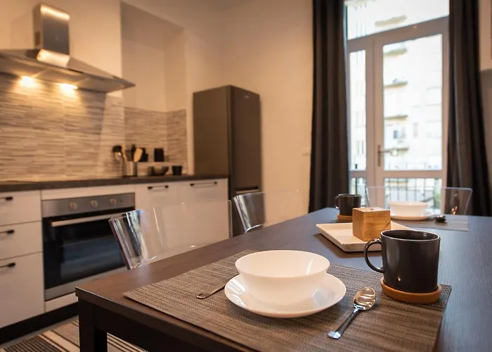 Living - Porta Susa Apartman